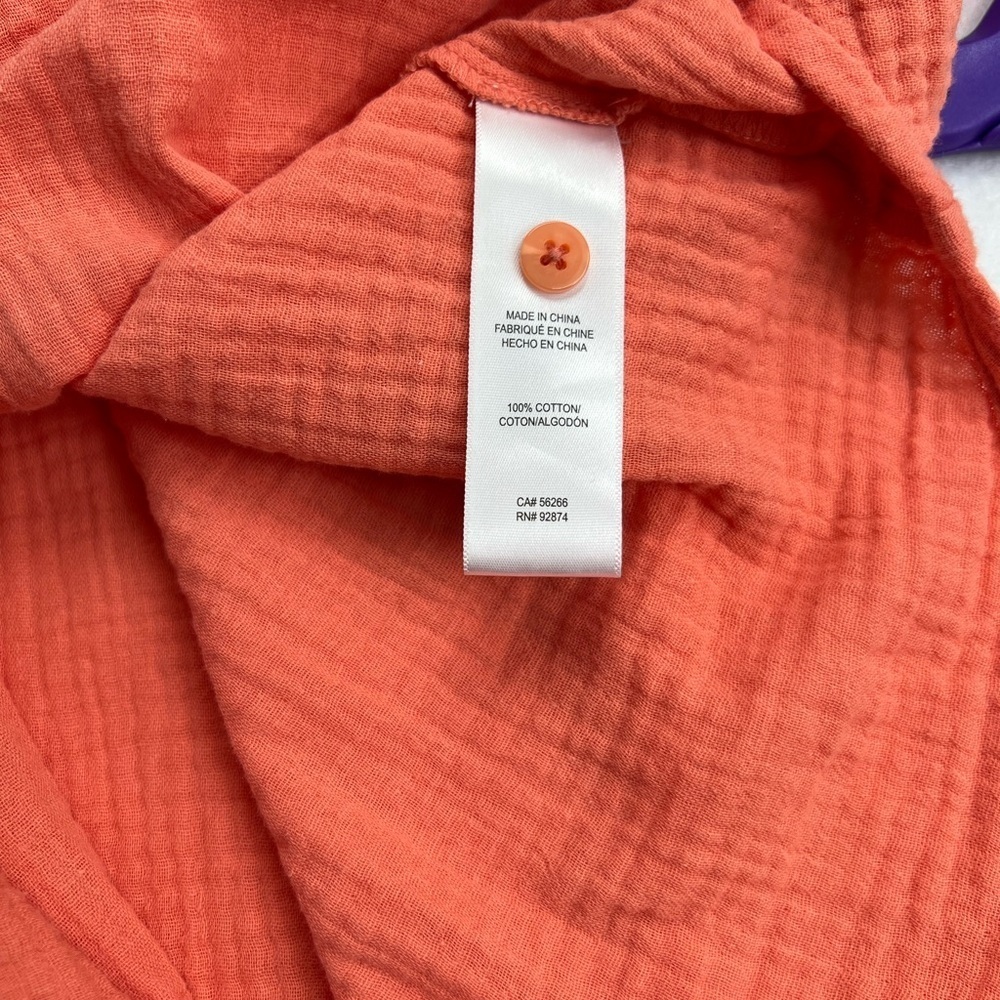 Woman’s Cotton Vibrant Coral Top - Picture 6 of 8